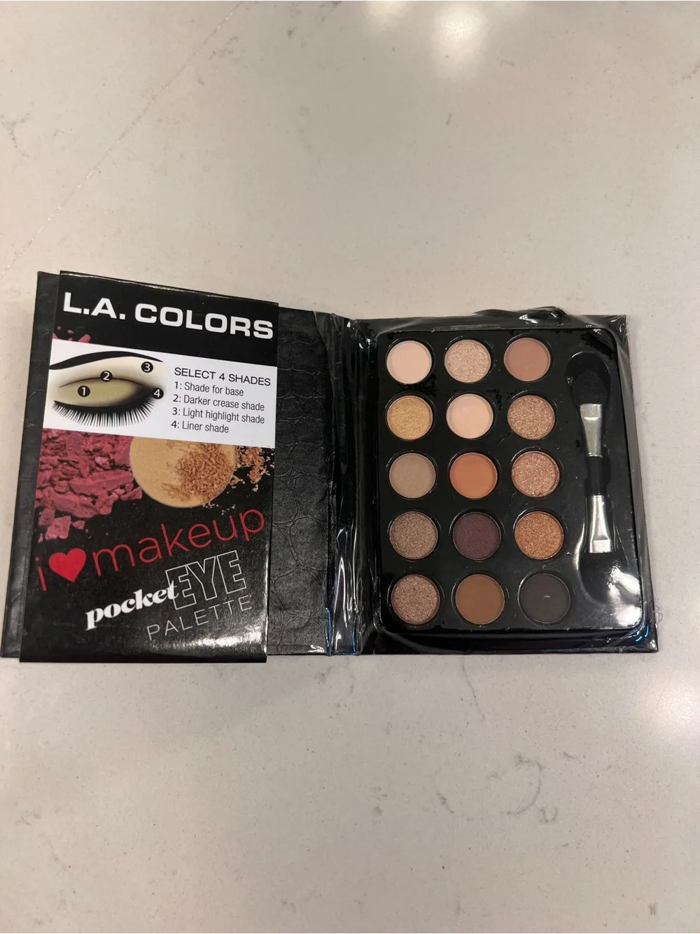 L.A. Colors compact travel